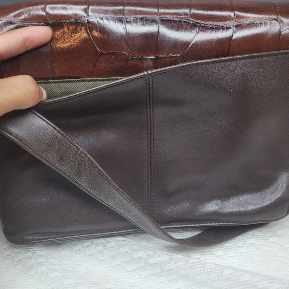 Genuine Leather & Vinyl Shoulder Messenger Bag - Picture 5 of 11